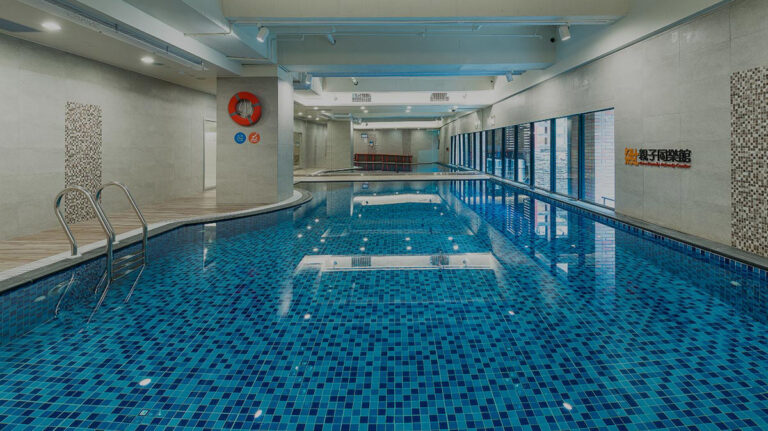 oovi-pool-darken-header674